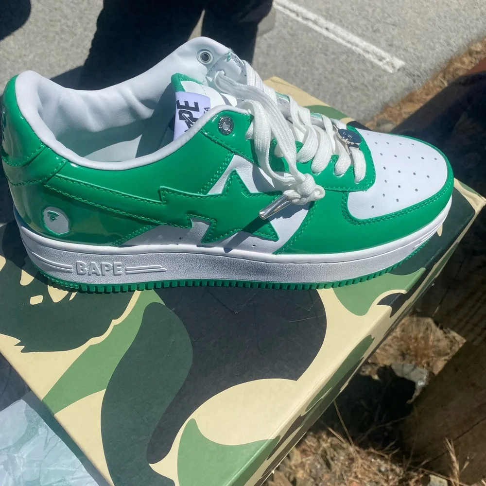 A Bathing Ape (BAPESTA) - Picture 1 of 5